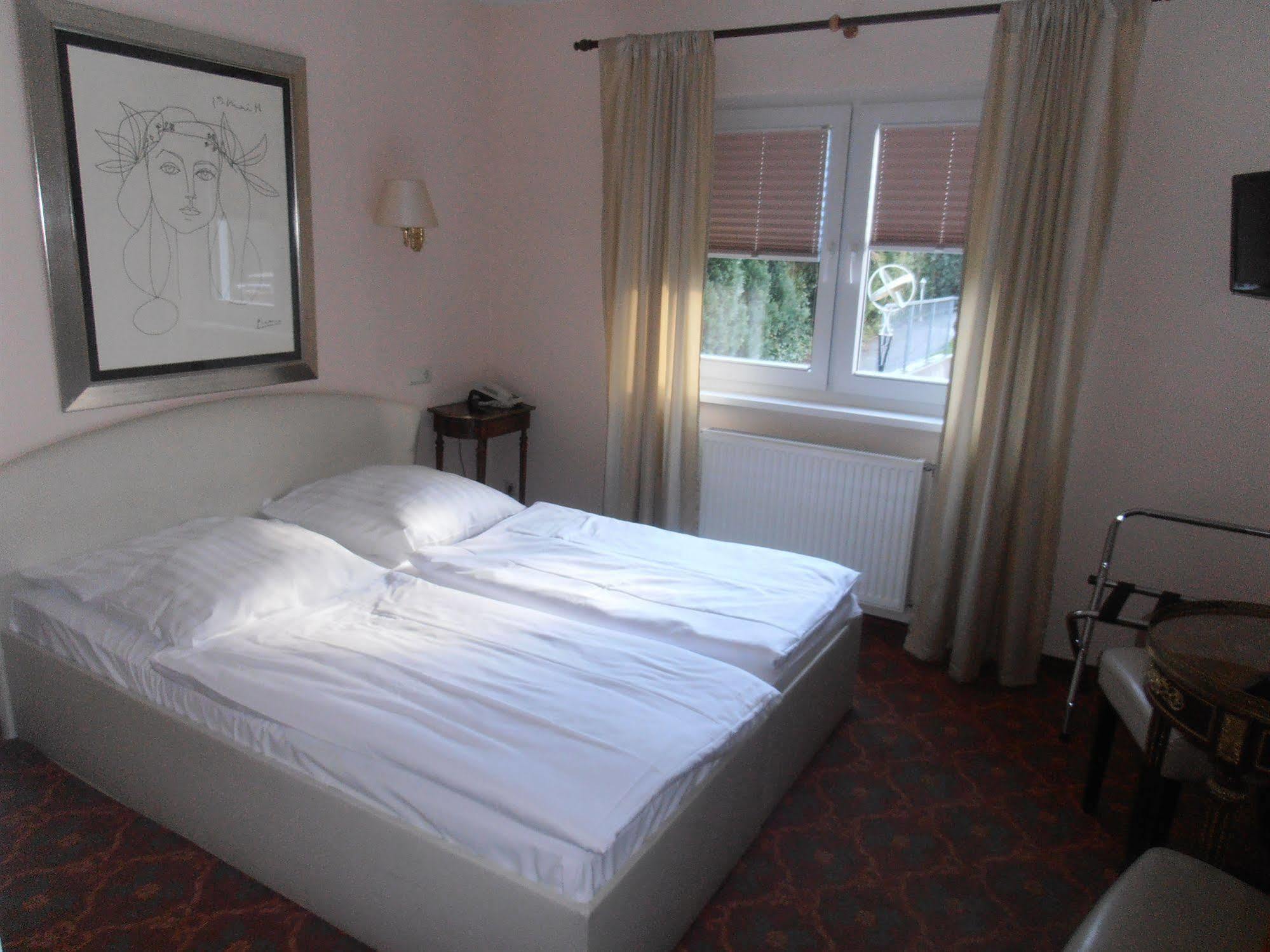 Schenefeld  Hotel Hesse מראה חיצוני תמונה